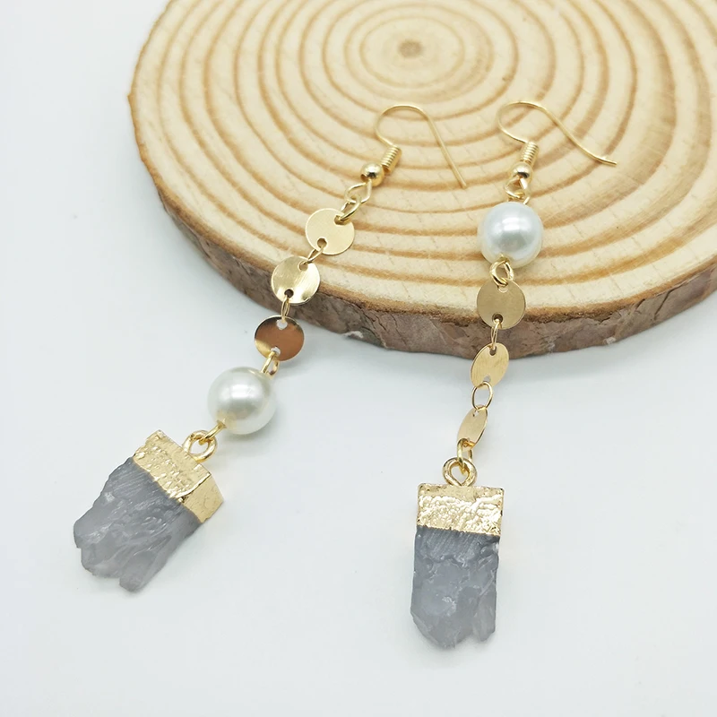 

Youga 2018 new female earring copper ore dangle drop bohemia earring original design pearl jewelry woman Asymmetry earring gift