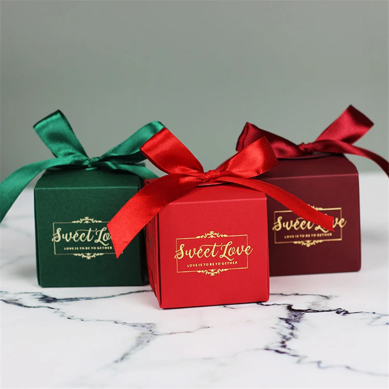 10pcs Gift Box Square Red Green Bronzing Candy Bag Wedding Favors Gift Ribbon Box Packages Birthday Party Favor Paper Bags  1