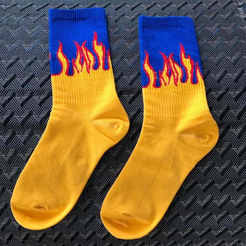 Новые носки унисекс в стиле хип-хоп Харадзюку с изображением пламени, черного, белого и желтого цветов, носки для скейтборда, Calceines Mujer Street Skarpetki - Цвет: 1