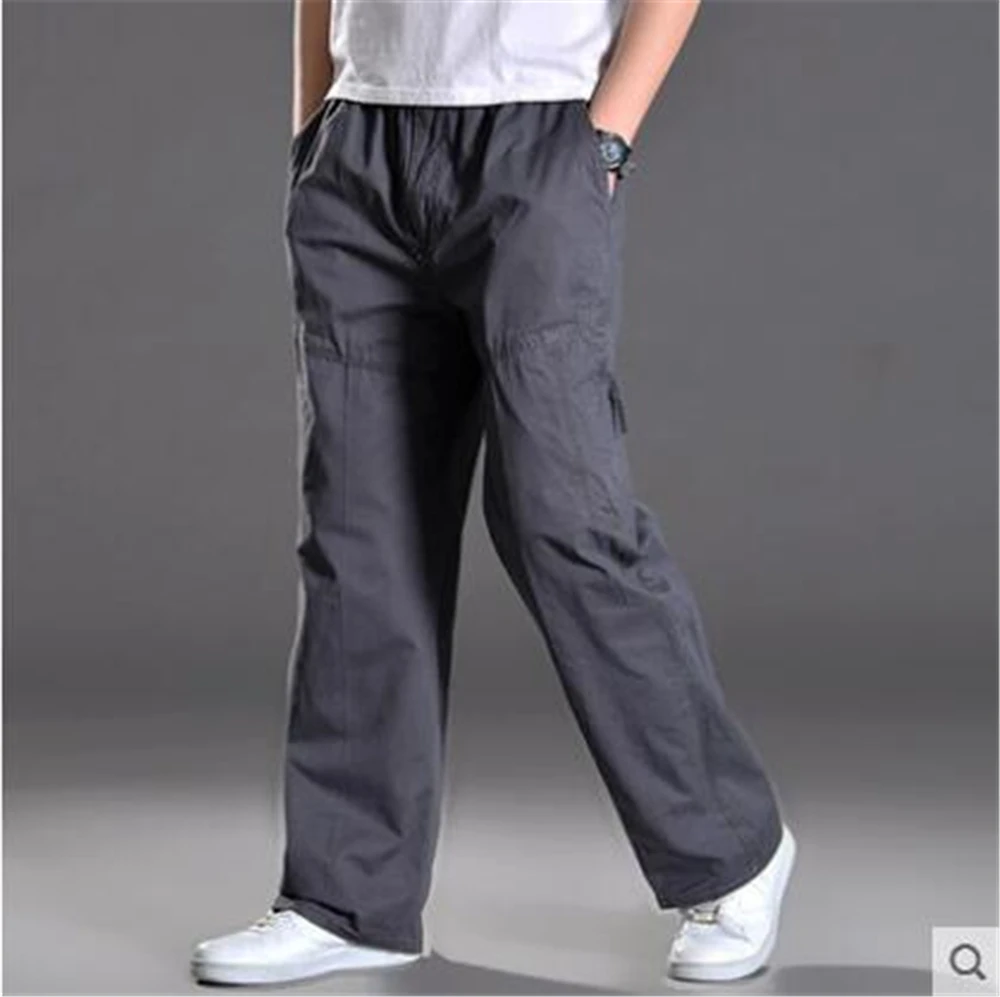thin baggy trousers