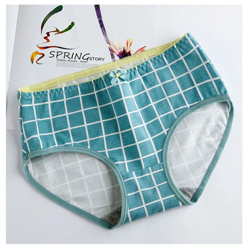 

1PC Women's Cotton Panties Banana Print Cartoon Underwear Seamless Brief Woman Intimate Lingerie Thong Plus Size Panty k'po'p