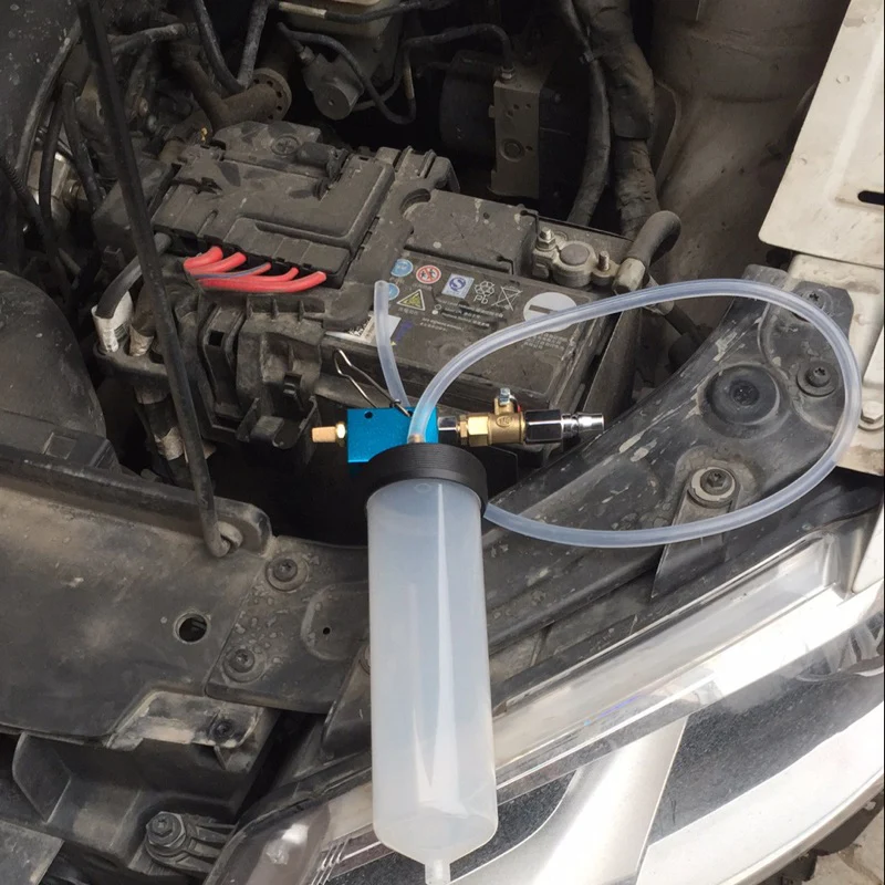 JX-LCLYL Car Brake System Fluid Bleeder Kit Hydraulic Clutch Oil Exchange One Man Tool