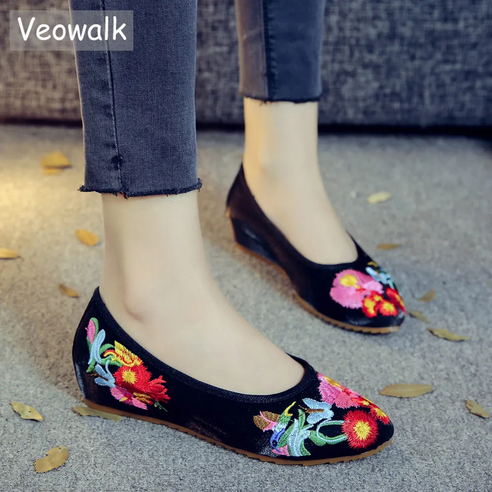 

Veowalk Women Glossy Cotton Fabric Slip on Ballet Flats Pointed Toe Spring Ladies Casual Comfort Embroidered Walking Shoes