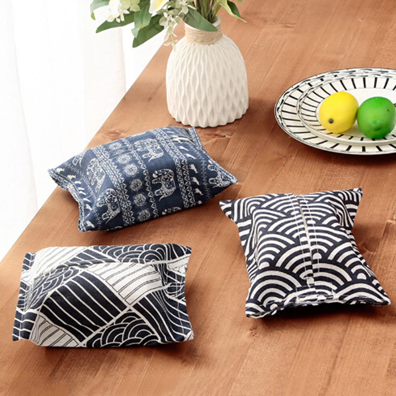 

Cosmetic Pouch Clutch and Clean Easy-carry Snap-strap Wipes Container Wipes Carrying Case Eco-friendly Wet Wipes Bag
