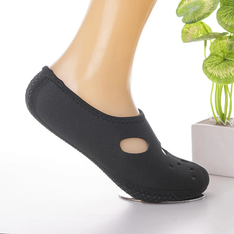 3MM-Comfortable-Non-slip-Neoprene-Short-Beach-Socks-Diving-Socks-Beach-Socks-Swimming-Fins-Flippers-Wetsuit(7)
