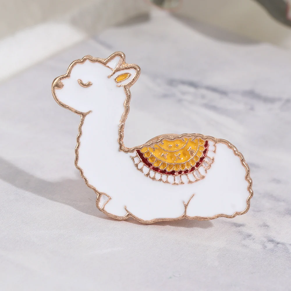 

Cute Kawaii Animal Enamel Lapel Brooches for Women Girl Alpaca Sheep Baby Lama Glama Pins Cartoon Badge Coat Jacke Clothes Decor