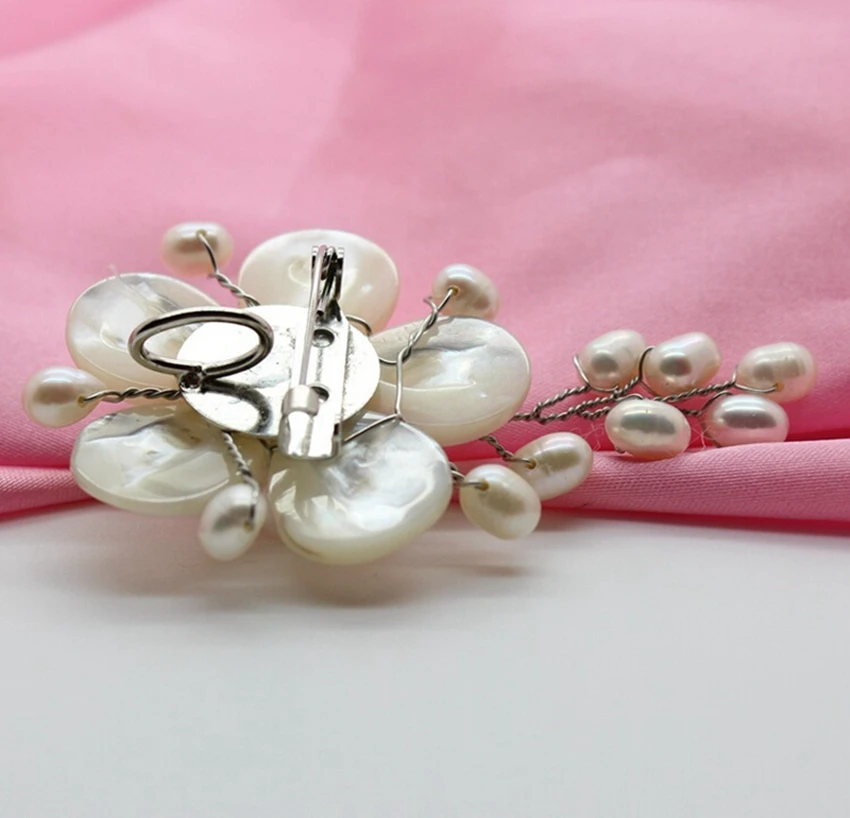 ASHIQI-New-Coming-Natural-Freshwater-pearl-Brooch-handmade-Flower-Brooch-Pin-Romantic-Wedding-Bride-Bridesmaid-Jewelry (2)