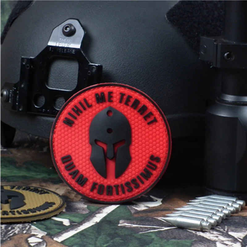 NIHIL ME TERAET ПВХ капля Резиновый Патч патчи Военная Тактическая повязка на руку