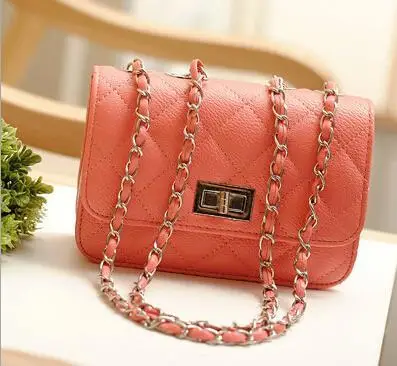 Free shipping 2018 spring new classic ladies bag mini fragrant wind Quilted chain bag High qualit women Messenger bag handbags