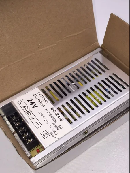 

Бесплатная доставка 12 В/3 А 24 В/3 А 12 В/5 А 24 В/5 А свинцово-кислотный аккумулятор интеллектуальное зарядное устройство регулятор заряда генератор зарядное устройство для аккумулятора