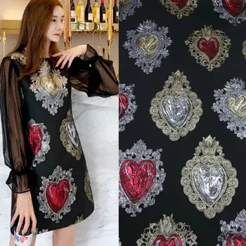 

3D embroidery metallic brocade jacquard fabric,gold big heart shape yarn dyed fabric,women dress polyester fabric tissus cloth