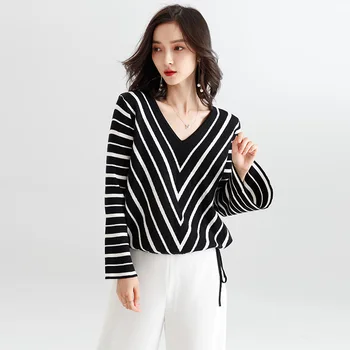 

2019 V-Neck Striped Sweater Women Top White Black Pullover Womens Sueter Mujer Outerwear Woman Clothes RWC185039