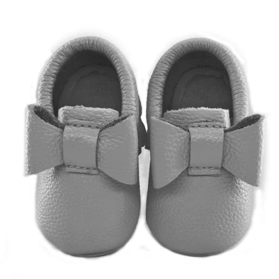 Новинка года; детские мокасины с цветочным рисунком для новорожденных; Moccs; детская обувь; мягкая обувь из натуральной кожи с бахромой для маленьких детей; обувь для малышей - Цвет: grey