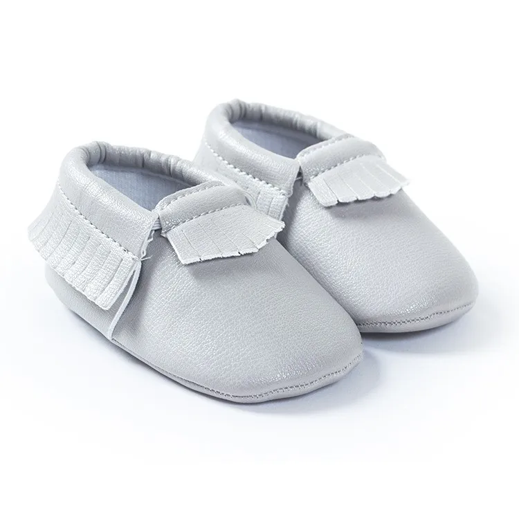 28 Цвета ROMIRUS/Брендовая детская весенняя обувь искусственная кожа, для новорожденных мальчиков, обувь для девочек, для тех, кто только начинает ходить, с бахромой и бантом; Мокасины
