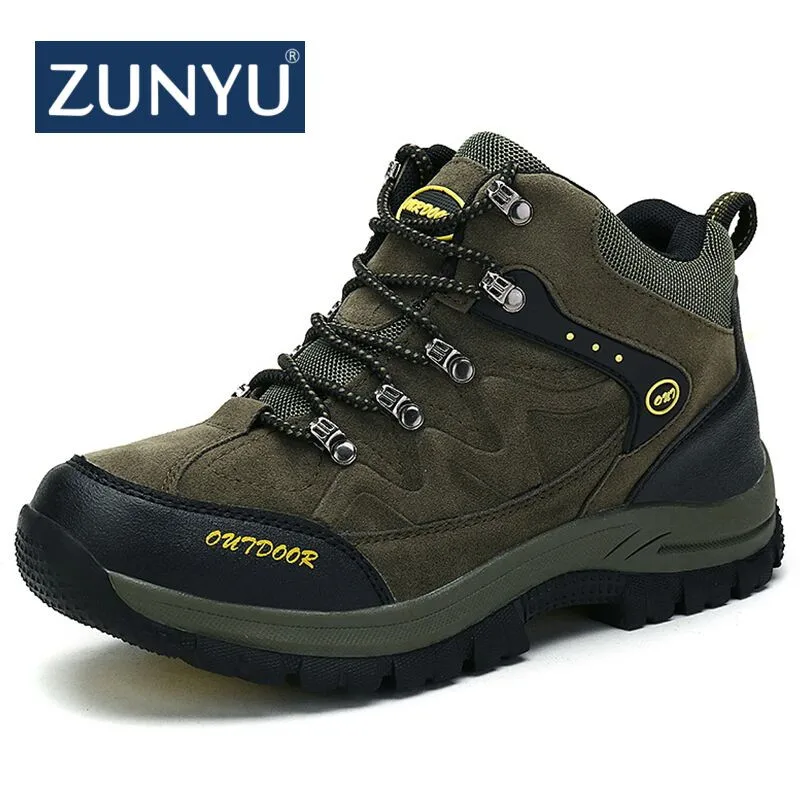 

ZUNYU New Men Boots Autumn Winter Mens Warm Plush Snow Boots Man Casual Fashion Shoes Outdoor Mountain Men Sneakers Size 39-48