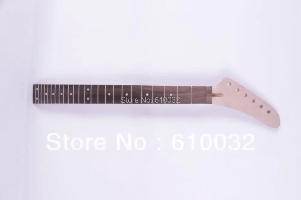 

One electric guitar neck mahogany made and Rosewood fingerboard 24 fret 267#