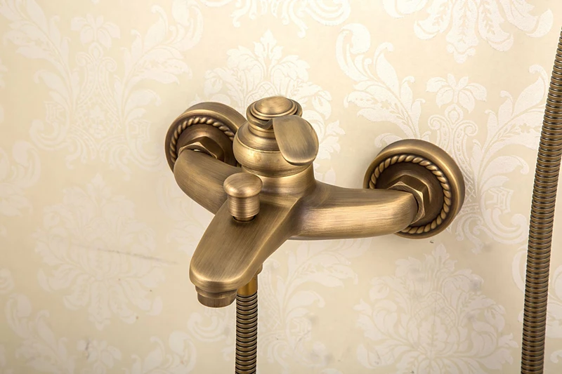 3217488788_1853010498