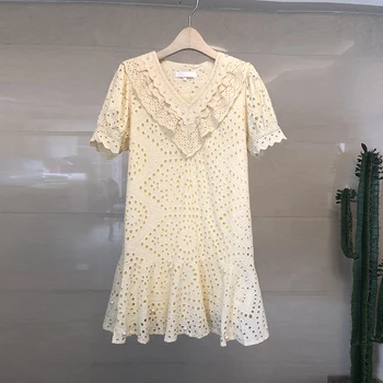 

HAMALIEL New Runway Women Ruffles Dress 2019 Summer White Cotton Short Sleeve Hollow Out Dress Fashion Pearl Embroidery Dresses