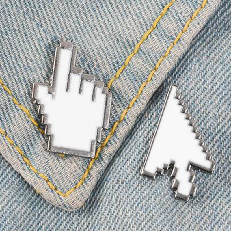 

New white mouse direction key hand arrow game brooch collection keyboard arrow hand cursor retro game brooch game lovers gift je