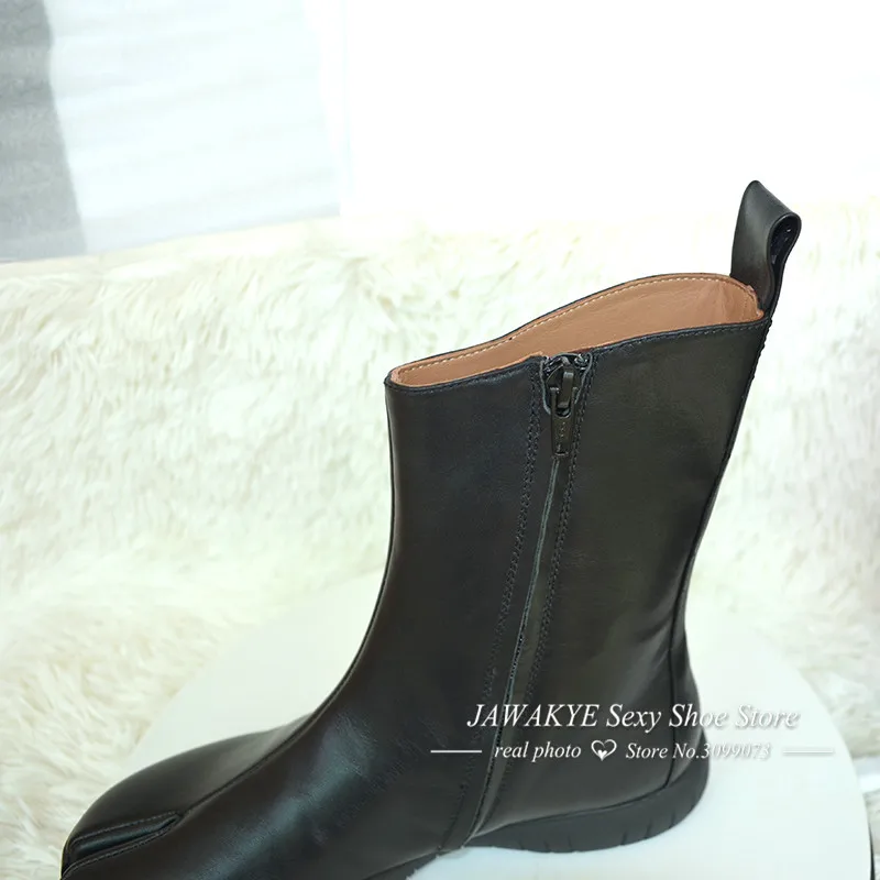 JAWAKYE/Новинка; ботильоны для женщин с разрезом носком; цвет черный, белый; короткие ботиночки из натуральной кожи на платформе; женские зимние ботинки на молнии в стиле ретро