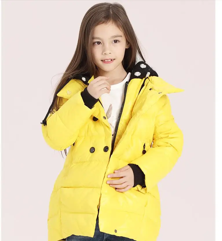 

Girl's candy-colored down jacket