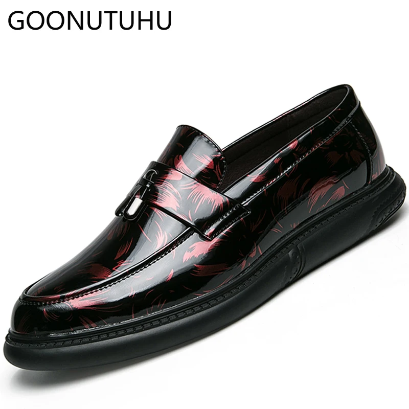 

Fashion men's shoes casual leather loafers male 2019 new slip on shoe man black white red blue comfortable driving shoes for men