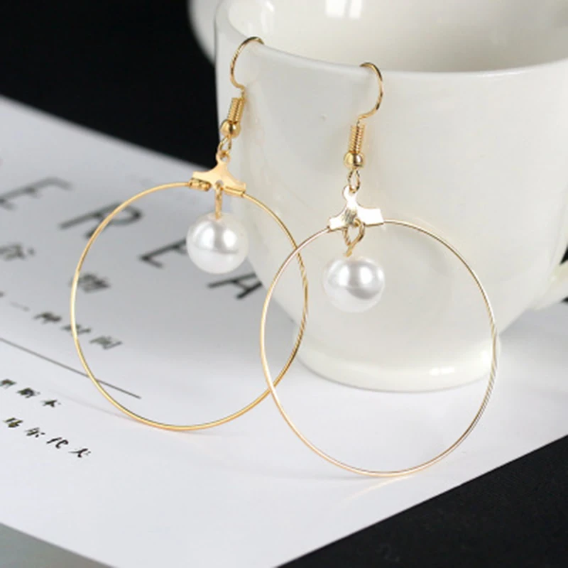 

Korean Style Fashion Pearl Earring Simple Metal Round Circle Ear Clip Temperament Girl Ear Jewelry Women Accessories Wholesale