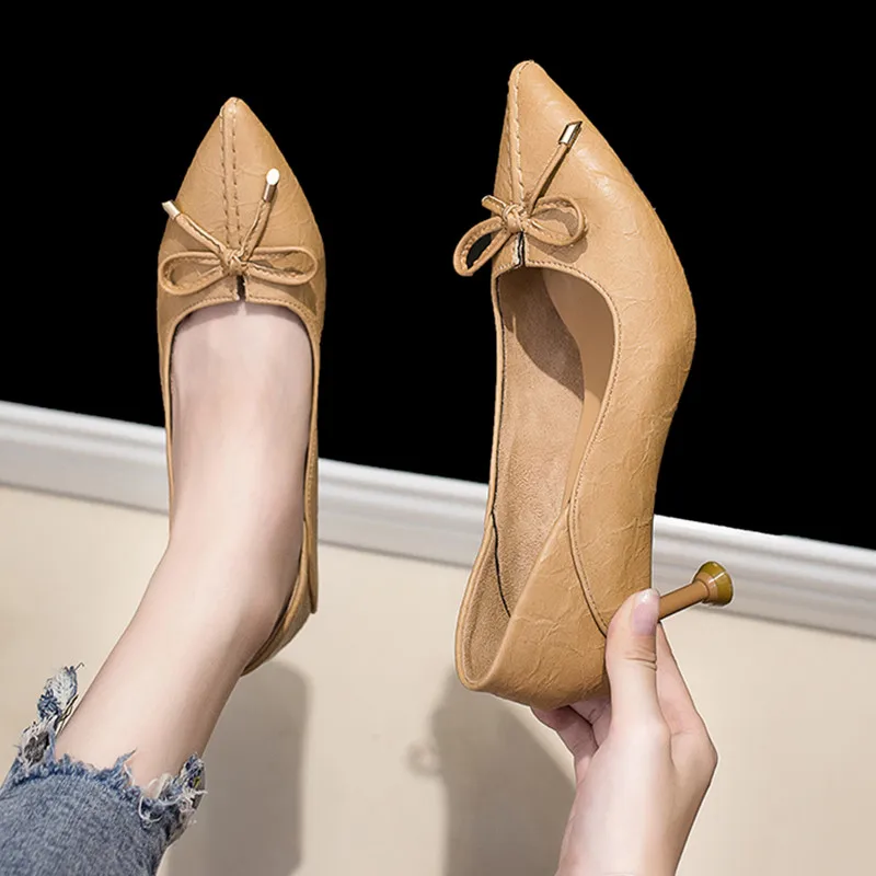 2019 Luxury Brand Pointed Toe Black High Heel Shoes Women Pumps Stiletto Thin Heel Pointed Toe Butterfly-knot Fetish High Heels