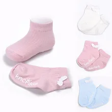 Милые носки для новорожденных хлопковые носки с крыльями ангела, детские изделия противоскользящие для малышей, носки для маленьких мальчиков и девочек, Sokken Meias Skarpetki