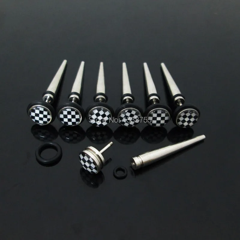 

NEWLY piercing body jewelry 1 Pair 8mm lllusion cheaters stainless steel checks logo print Double O-ring ear Fake Taper