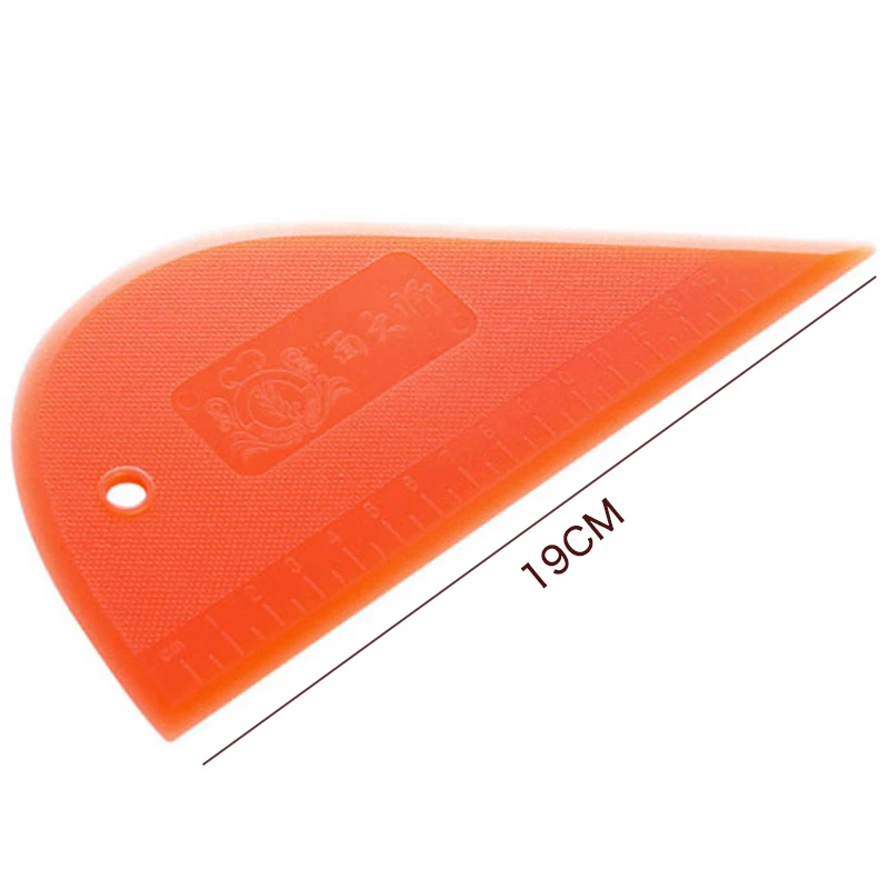 TUUTH Cake Smooth Cream Spatula Baking Pastry Tools Dough Scraper Kitchen Butter Knife Plastic Cake Cutter3