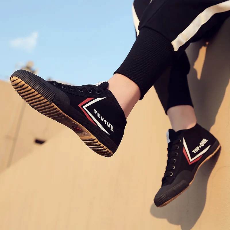 Kaufen Feiyue Top one männer frauen turnschuhe schuhe Original Kung fu Verbessern Schwarze schuhe, neue Retro Kampfkunst Schuhe