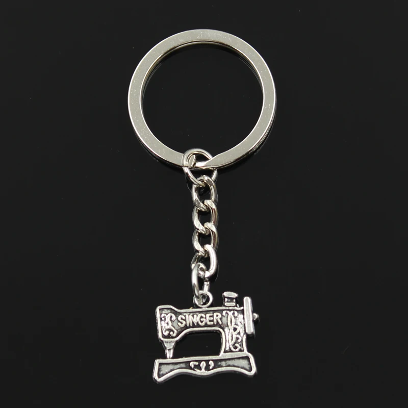 

New Fashion Keychain 20x17mm singer treadle sewing machine Pendants DIY Men Jewelry Car Key Chain Ring Holder Souvenir For Gift