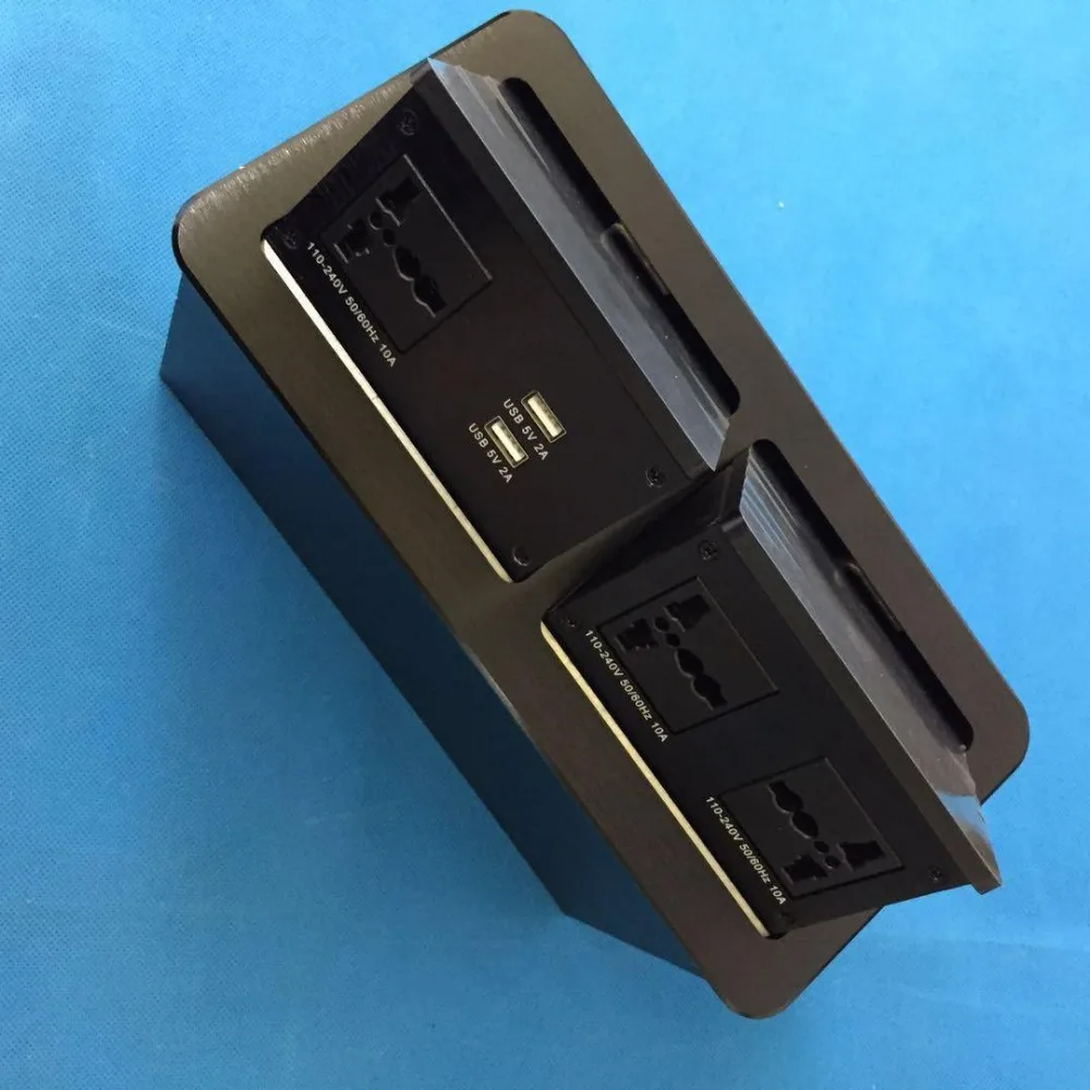 Компактное решение для обеспечения удобно расположенного USB быстрой зарядки для мобильных телефонов и планшетов и идеально подходит для установки