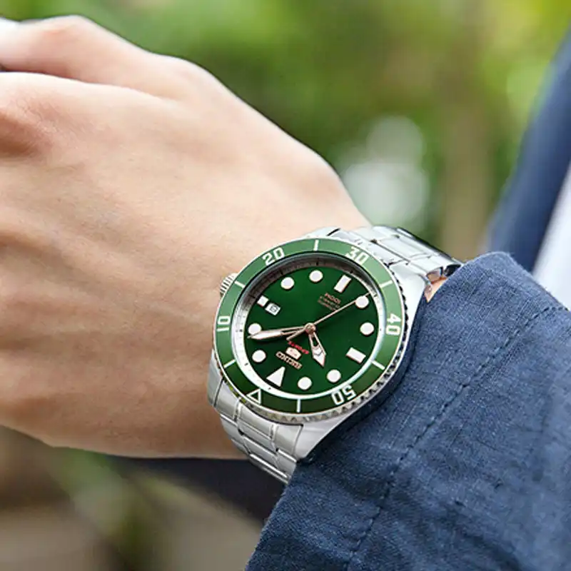 seiko series 5 automatic green dial mens watch srpb93