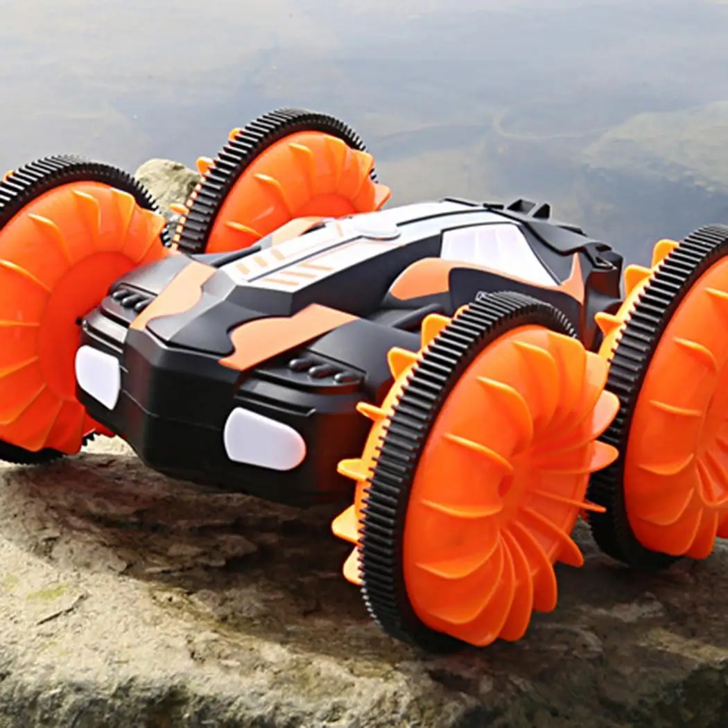 

1:12 Scale Remote Control Car High Speed scale and inside simulation design. RC > 3 Years Old Truck With Light