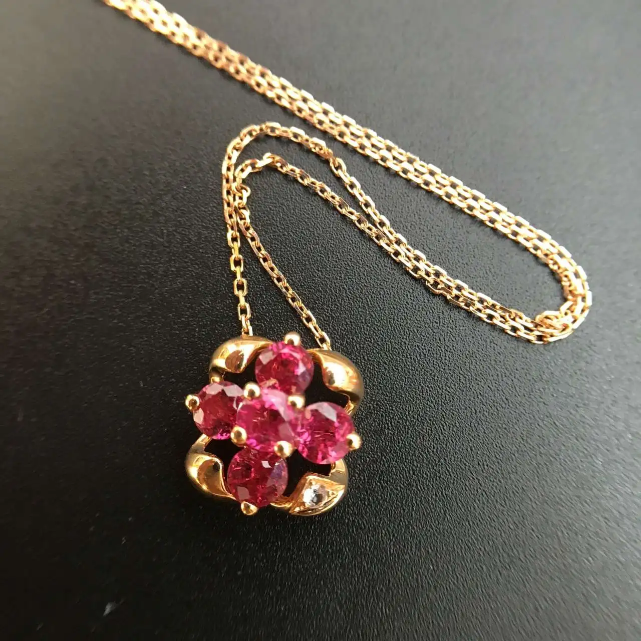 

Ruby Pendant Necklace with Diamond Encrusted 1.452ct+0.02ct 18K Rose Gold Gemstone Fine Ruby-Jewelry for Women