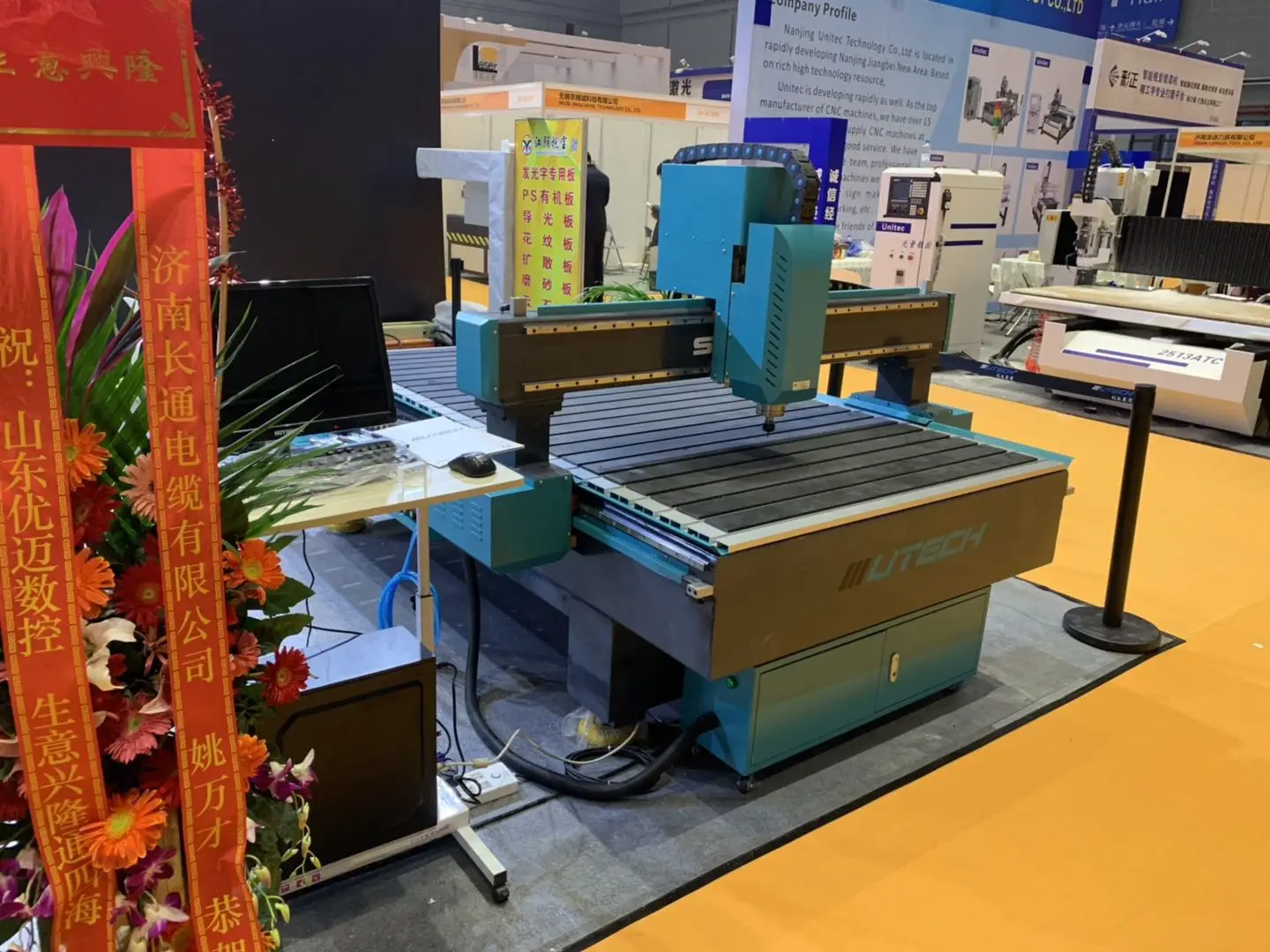 Большой ЧПУ-роутер кожа фреза для резки; cnc с осциллирующим ножом utech
