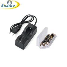 ЕС Plug стены AC Зарядное устройство адаптер 18650 Li-Ion Перезаряжаемые Батарея Зарядное устройство и 2×18650 4000 мАч Батарея + хранения коробки