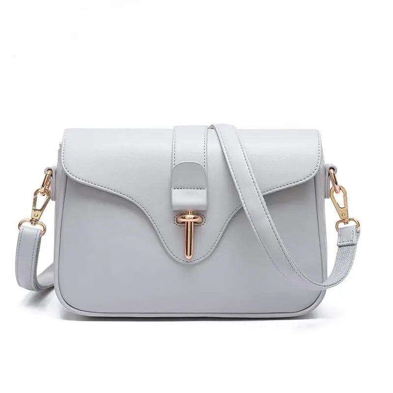 

2017 New Solid Women Messenger Bags Ladies Flap Bolsa Feminina Fashion Women Leather Handbags Vintage Women Shoulder Bag a2300