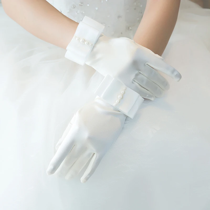 Красная атласная Короткие перчатки свадебные аксессуары бантом искусственный жемчуг свадебная одежда подружки невесты перчатки женские