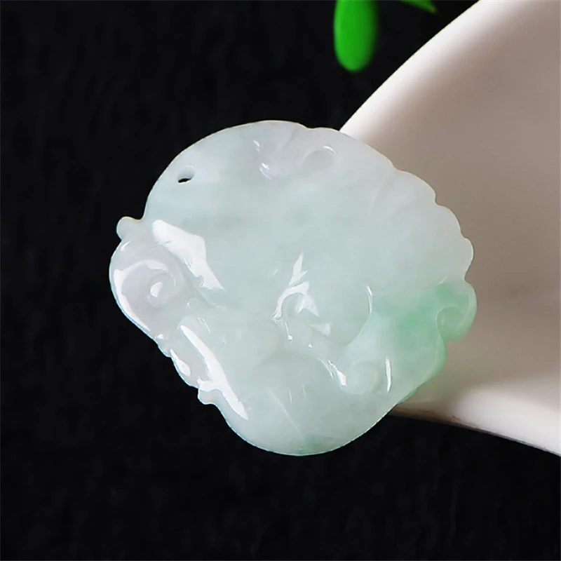 

New 2019 Emerald Green Fish Pendant Authentic a cargo jade lotus leaf fish Attached lanyard and certificate