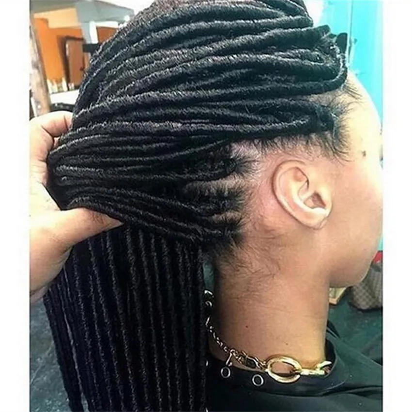 Crochet-havana-dread-laux-faus-lox-2X-Havana-Mambo-Faux-Locs-crochetfauxlocs-crochetbraid-amazingnaturalhair-havana-braids