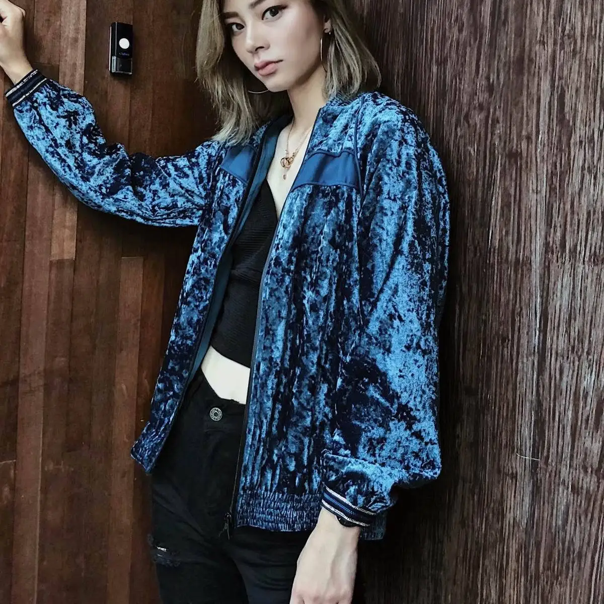 

2019 Spring and Summer New European and American Wind Day Jacket Women's Jacket Women Coats and Jackets