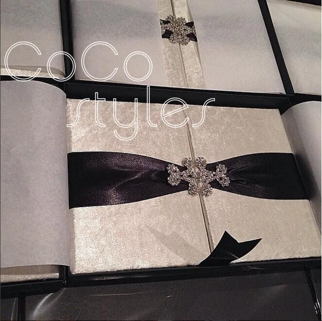  Cocostyles velvet hard cover wedding invitation card with crystal decoration handmade customized - 32865088611