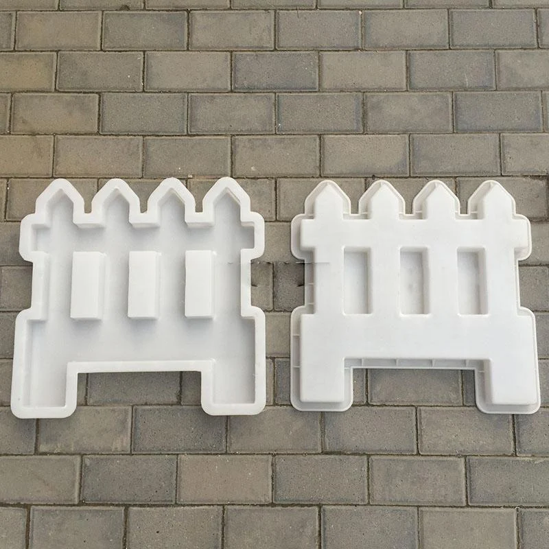 

1pc Garden garden guardrail mould lawn fence mould DIY square plastic path mould manual cement stone brick mould 48*46*4cm
