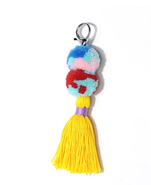 Artilady слойный брелок для ключей с кисточкой для женщин Pom Bag Charm Key holder для девочек ювелирные изделия - Цвет: 09