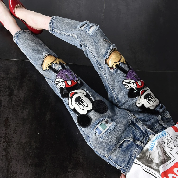 

Spring Autumn Holes Jeans Female New Leisure Korean Cartoon Jeans Academy Style Slim Pencil Pants Students Trousers Femininos