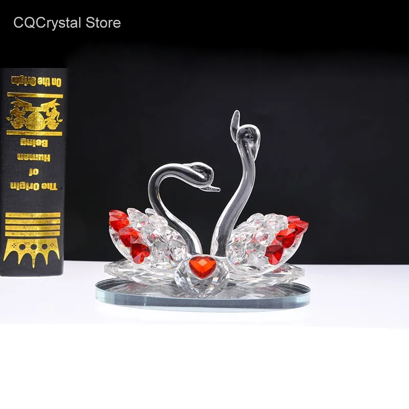 Кристалл пар. Кристалл пар. Кристалл пар. Образование кристаллов в природе. Кристаллы естественного происхождения.