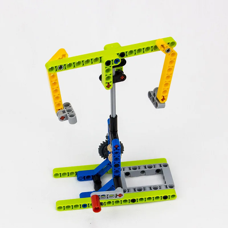 8925953977_1591543891